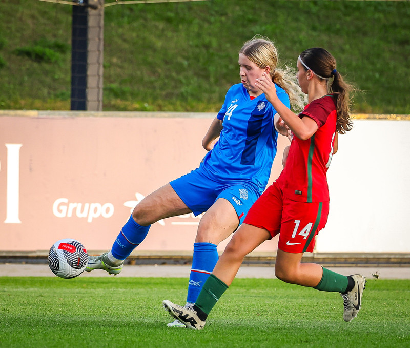 Myndaveisla 1: U15 tapaði gegn Portúgal í fyrradag