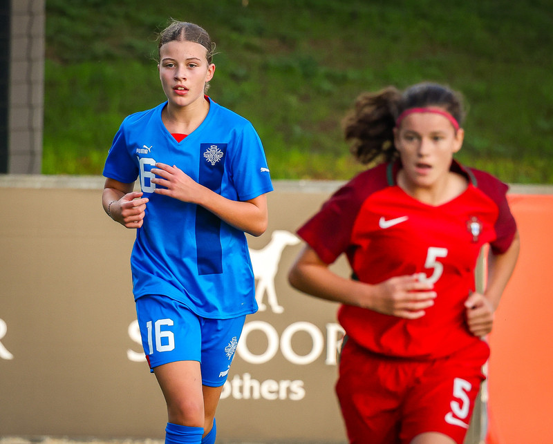 Myndaveisla 1: U15 tapaði gegn Portúgal í fyrradag