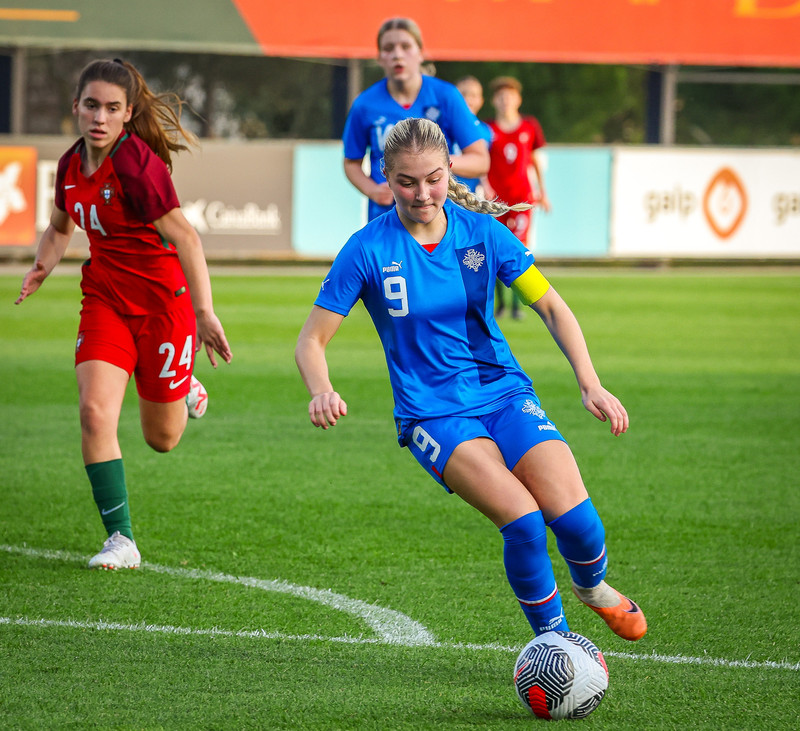 Myndaveisla 1: U15 tapaði gegn Portúgal í fyrradag