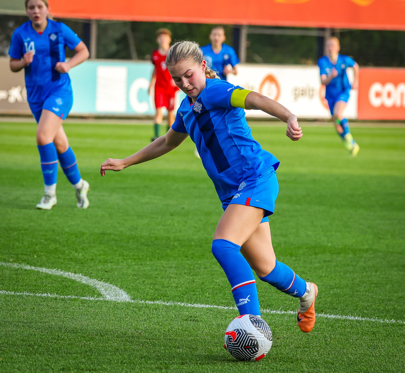 Myndaveisla 1: U15 tapaði gegn Portúgal í fyrradag