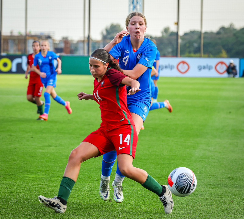 Myndaveisla 1: U15 tapaði gegn Portúgal í fyrradag