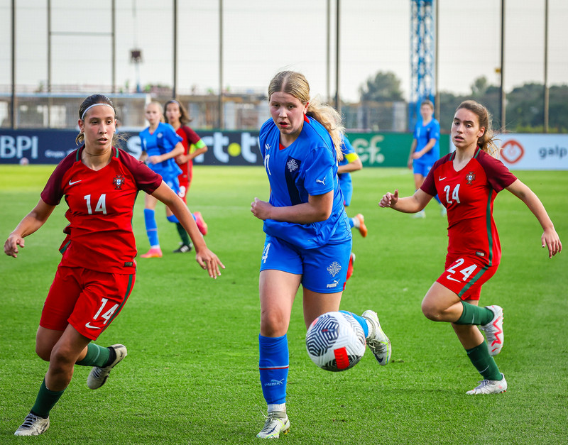 Myndaveisla 1: U15 tapaði gegn Portúgal í fyrradag
