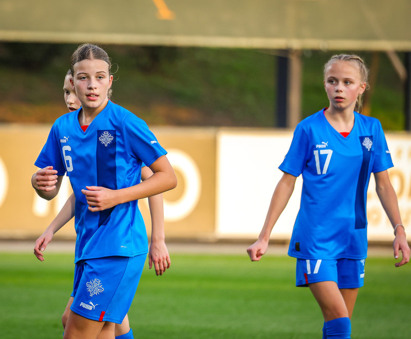 Myndaveisla 1: U15 tapaði gegn Portúgal í fyrradag