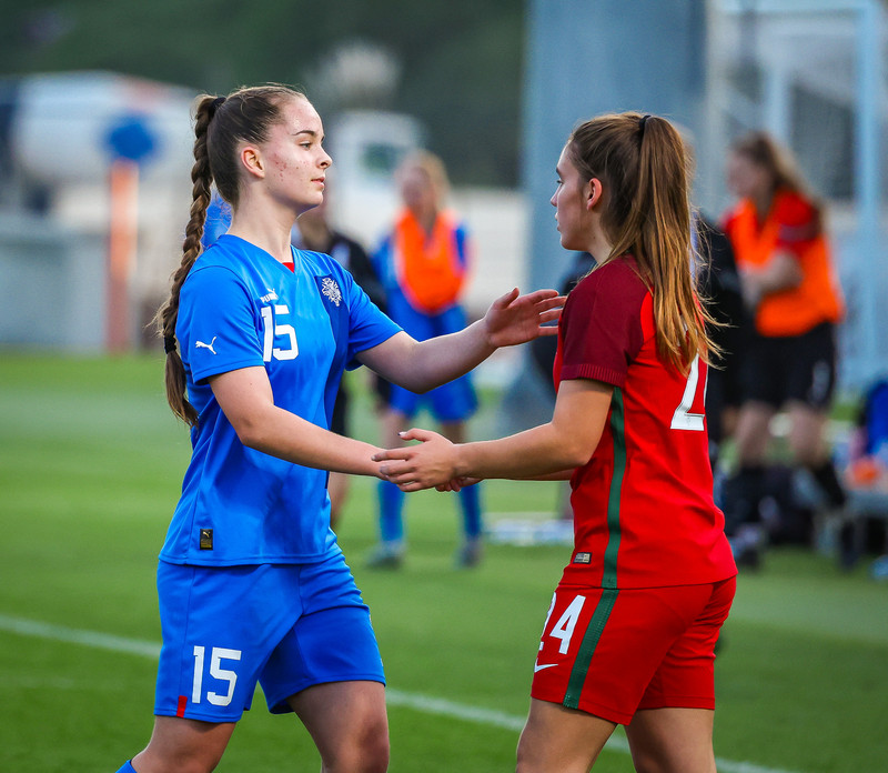 Myndaveisla 1: U15 tapaði gegn Portúgal í fyrradag