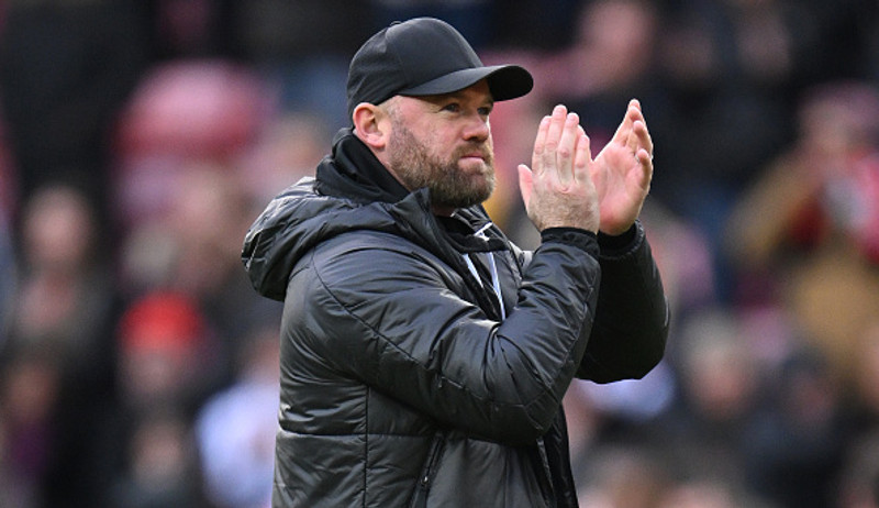 Rooney í viðræðum við Plymouth