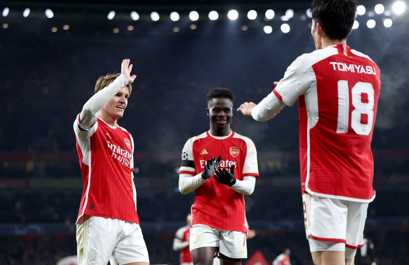 Arsenal mætir Liverpool á Þorláksmessu.