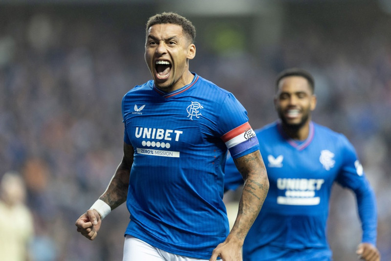 Rangers tóku toppsætið af Celtic