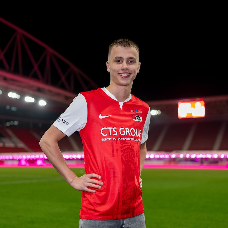Tómas fór frá Gróttu til AZ Alkmaar.