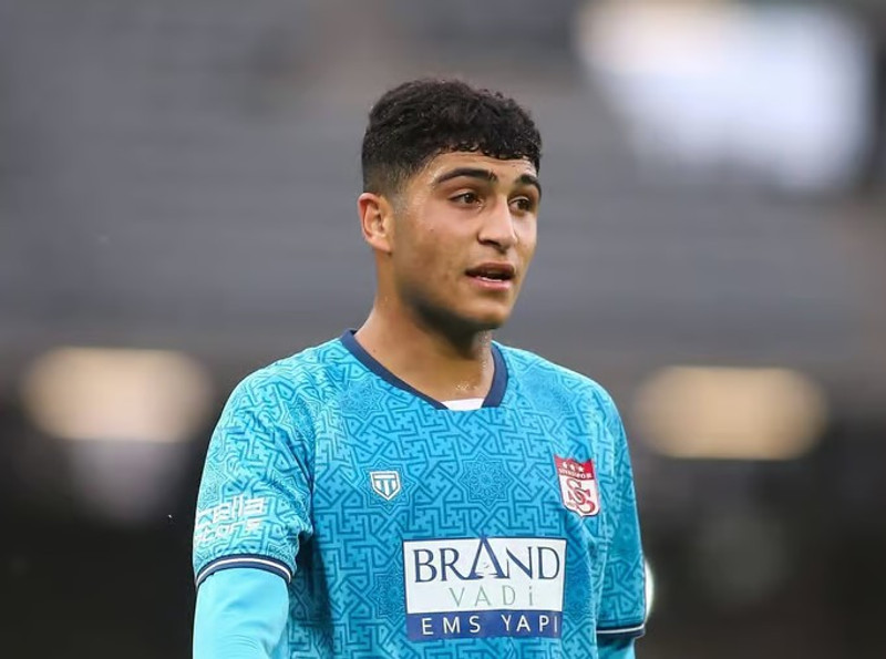 Brentford kaupir tyrkneskt ungstirni (Staðfest)