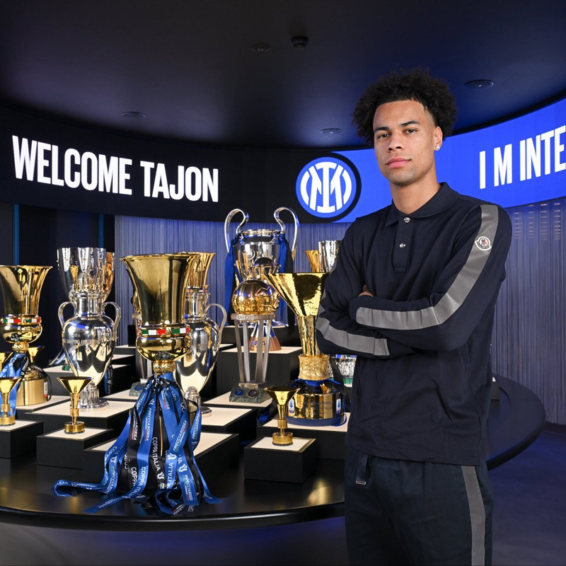 Inter lánar Buchanan til Villarreal (Staðfest)