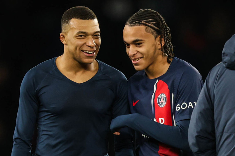 Ethan Mbappe ætlar ekki með Kylian til Real Madrid