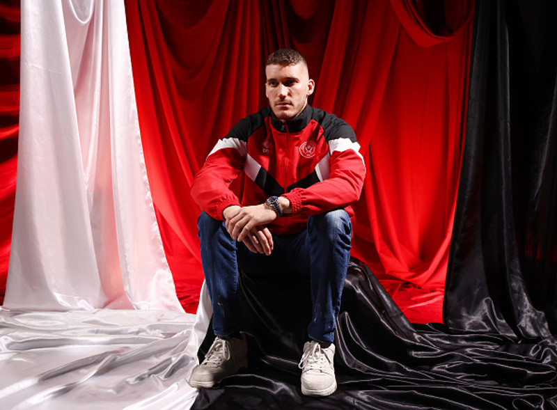 Ivo Grbic fór í skemmtilega myndatöku í Sheffield.
