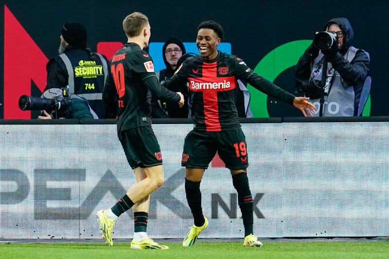 Þýskaland í dag - Leverkusen getur aukið forskot sitt