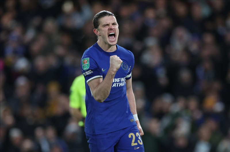 England: Gallagher í aðalhlutverki í endurkomu Chelsea