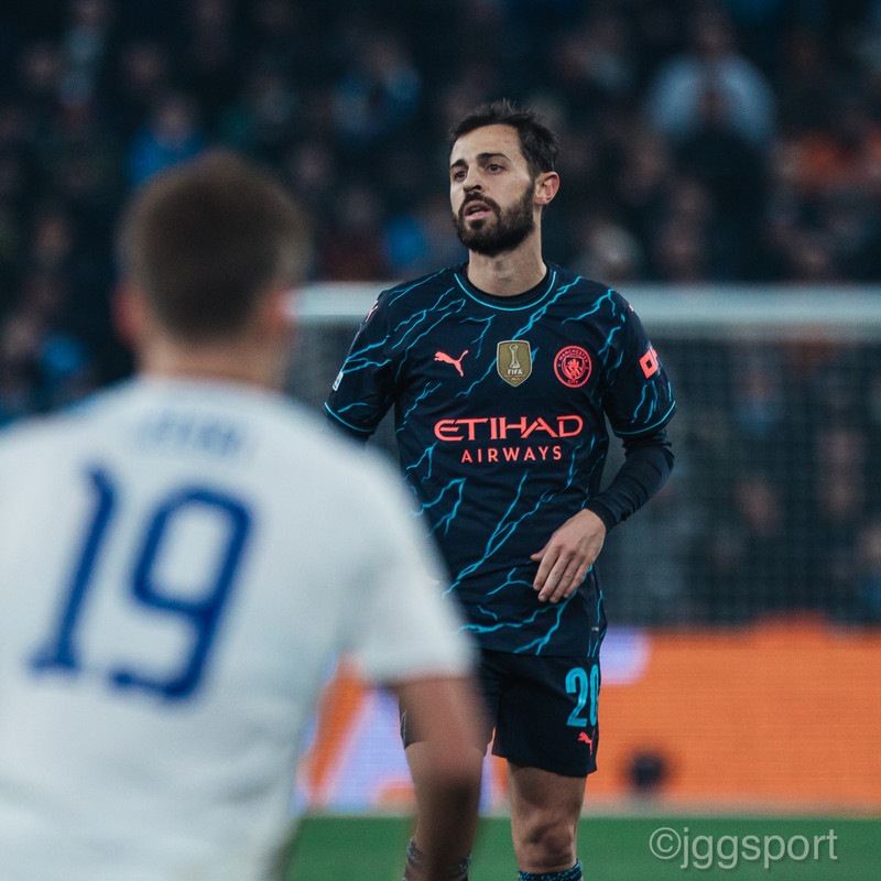 Bernardo Silva er tekinn við fyrirliðabandinu.