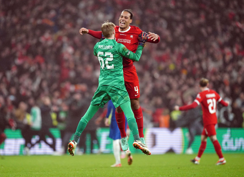 Van Dijk: Stoltur að vera hluti af þessu félagi