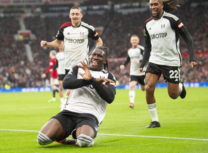 Bassey til Man Utd?