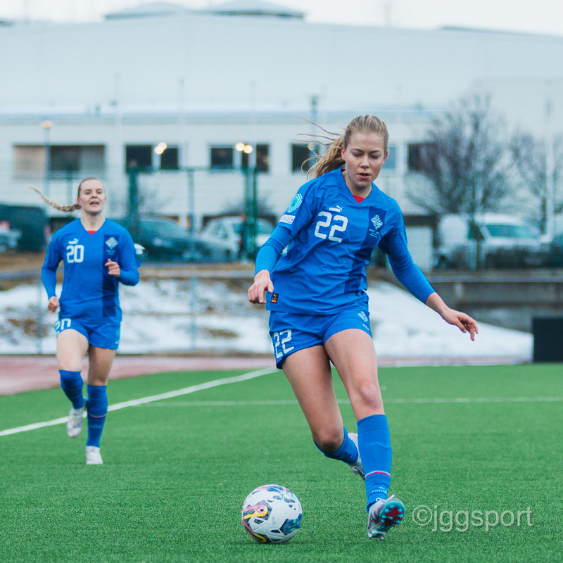 Meistaradeild kvenna í dag - Sveindís og Amanda þurfa sigra