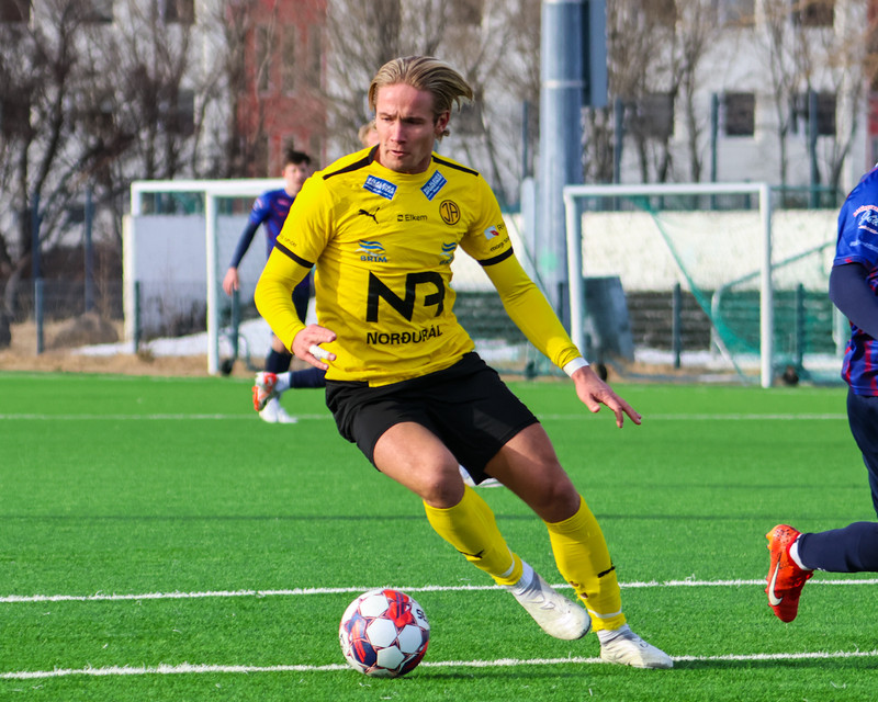 Myndaveisla 1: ÍA vann Leikni í Breiðholti
