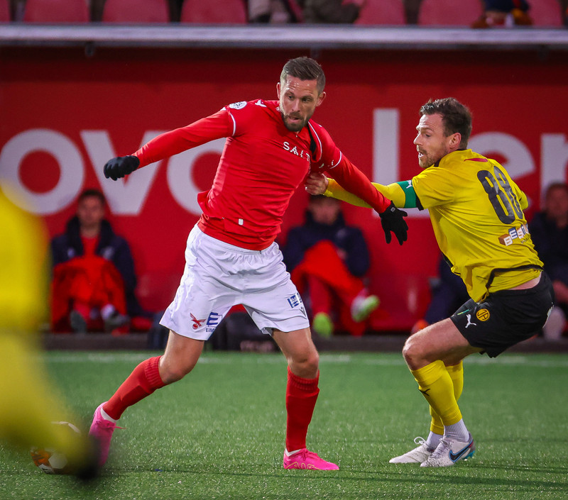 Gylfi í leik með Val gegn ÍA í gær.