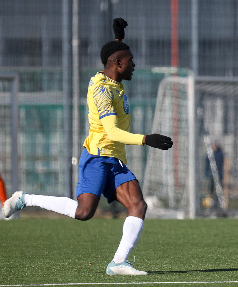 Hassan Jalloh er á meðal þeirra sem hafa bæst í leikmannahópinn.
