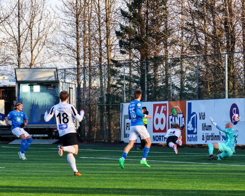 Myndaveisla: KR á toppnum eftir sigur á Stjörnunni