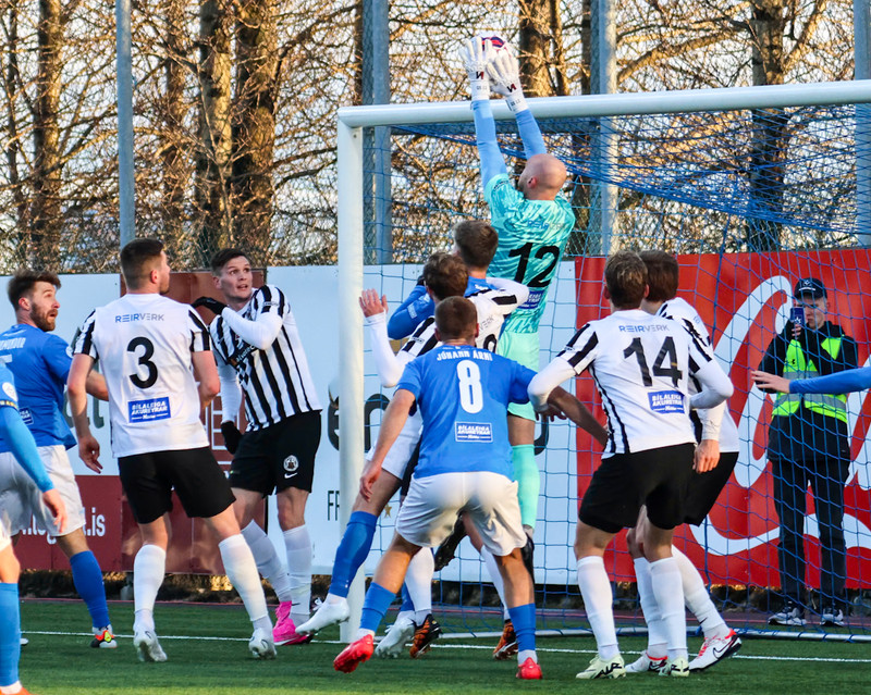 Myndaveisla: KR á toppnum eftir sigur á Stjörnunni