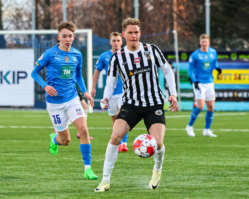 Myndaveisla: KR á toppnum eftir sigur á Stjörnunni