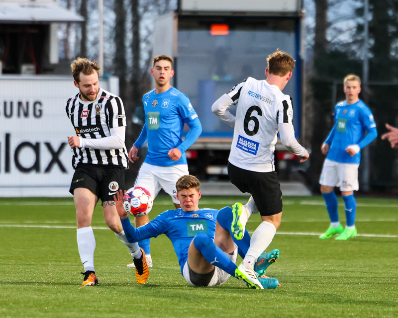 Myndaveisla: KR á toppnum eftir sigur á Stjörnunni