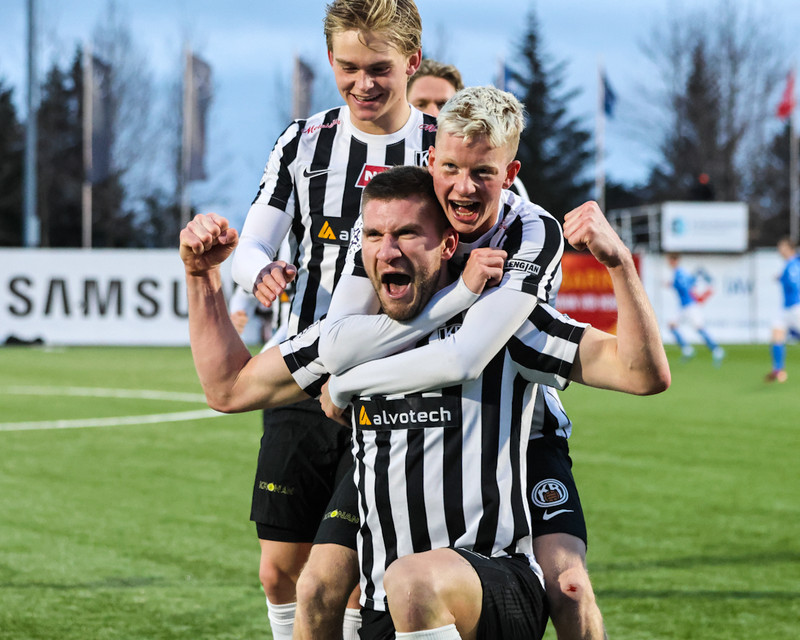 Myndaveisla: KR á toppnum eftir sigur á Stjörnunni