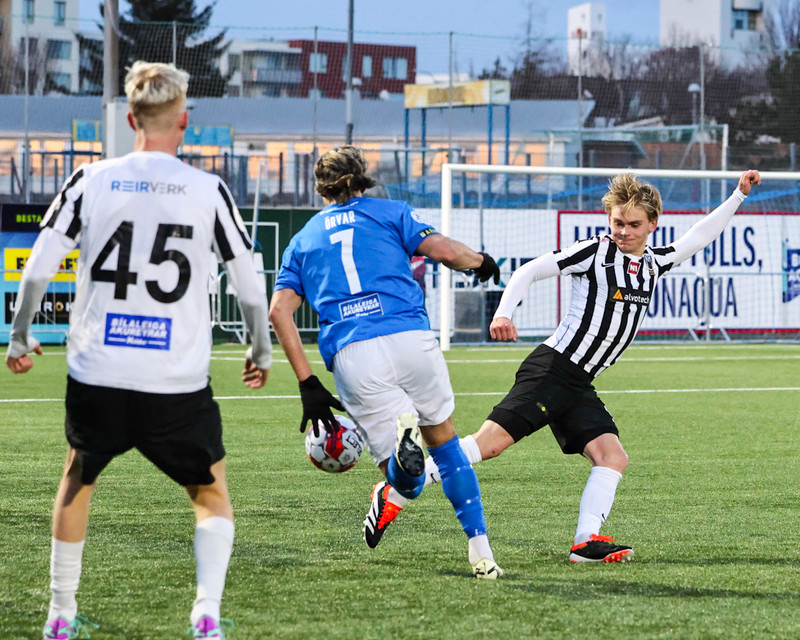 Myndaveisla: KR á toppnum eftir sigur á Stjörnunni