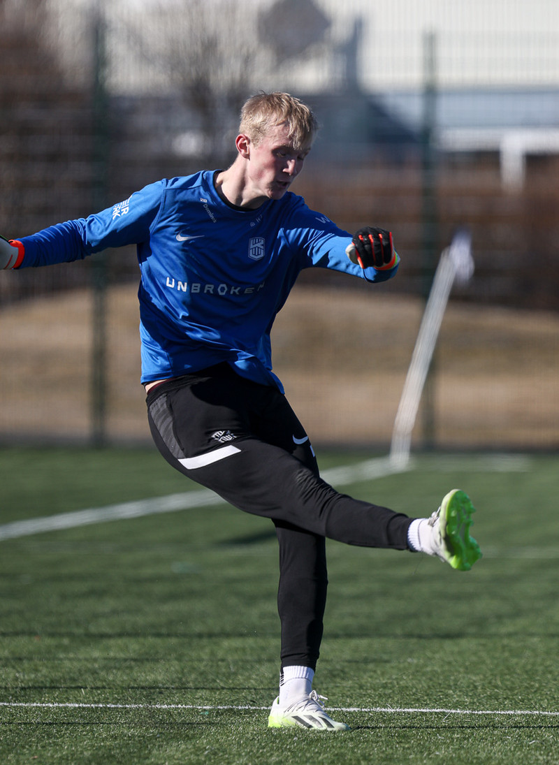 Myndaveisla: ÍR burstaði KV og komst áfram