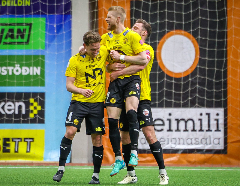Arnór ánægður með sinn mann.