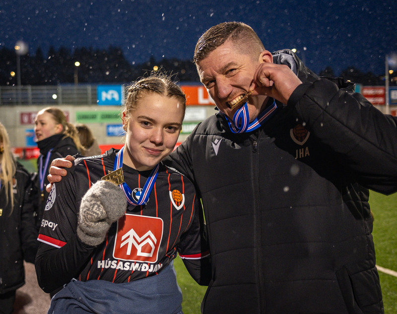 Sigdís Eva Bárðardóttir og John Andrews.