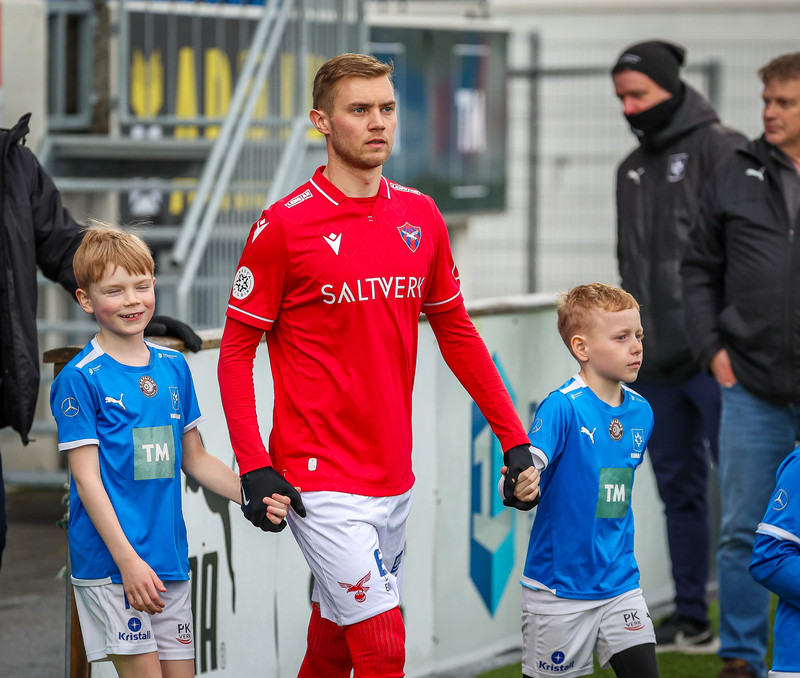 Er samkvæmt því sem undirritaður kemst næst sá leikmaður í sögu frá nafnabreytingu í Bestu deildina (2022-26) sá leikmaður sem hefur lagt upp flest mörkin í deildinni.