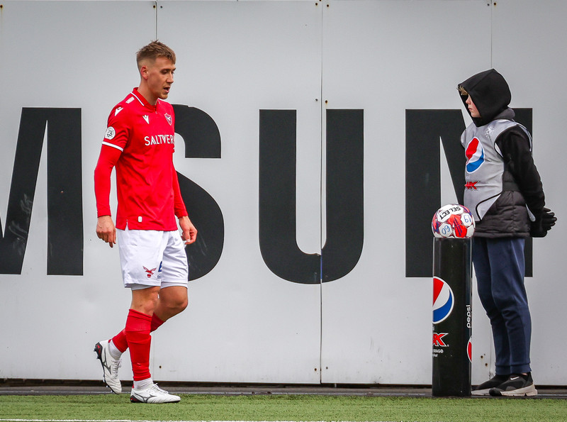 Hughreystur af pabba eftir rauða spjaldið