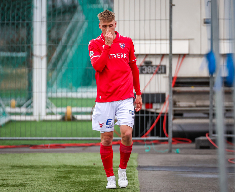 Hughreystur af pabba eftir rauða spjaldið
