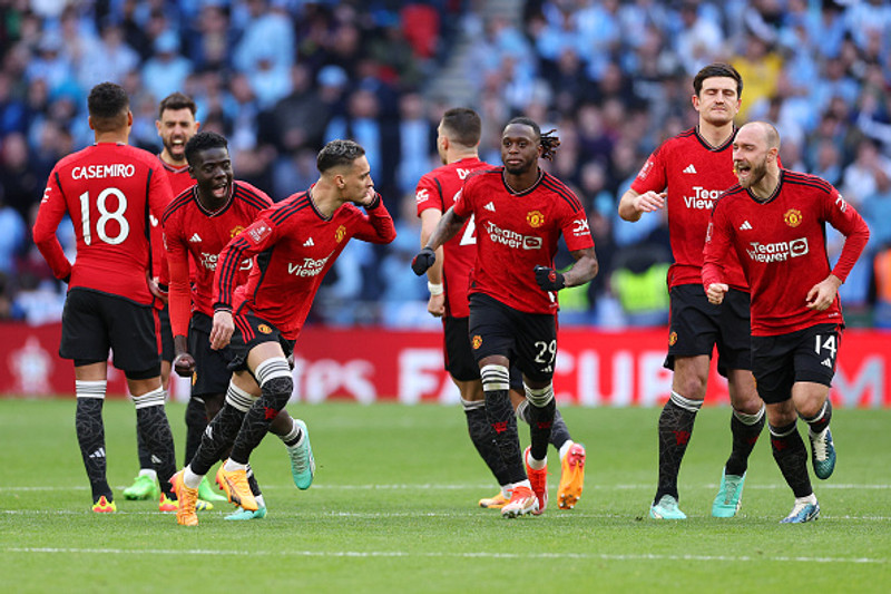 England í dag - Man Utd í Lundúnum