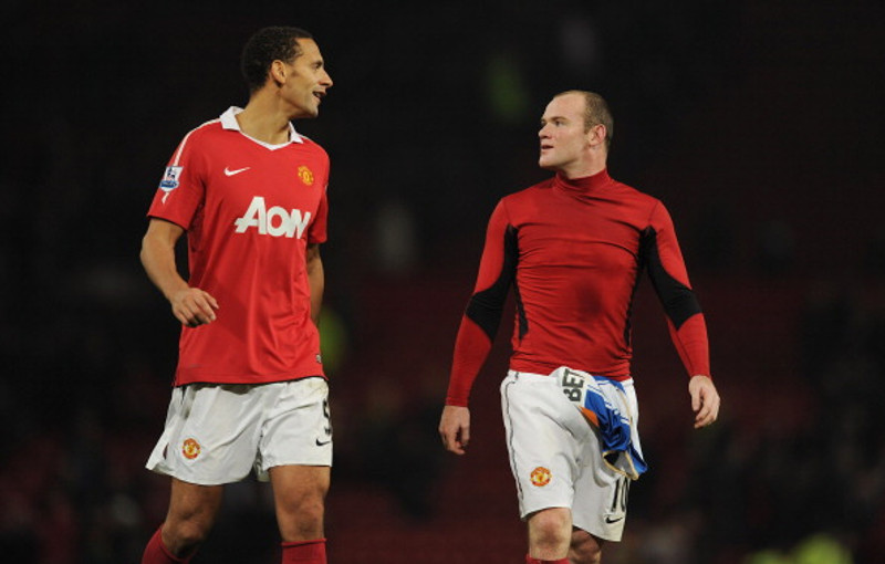 Rio Ferdinand og Wayne Rooney eru báðir í liðinu.