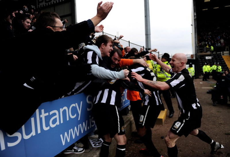 Stórbrotið sporðdrekamark hjá leikmanni Notts County