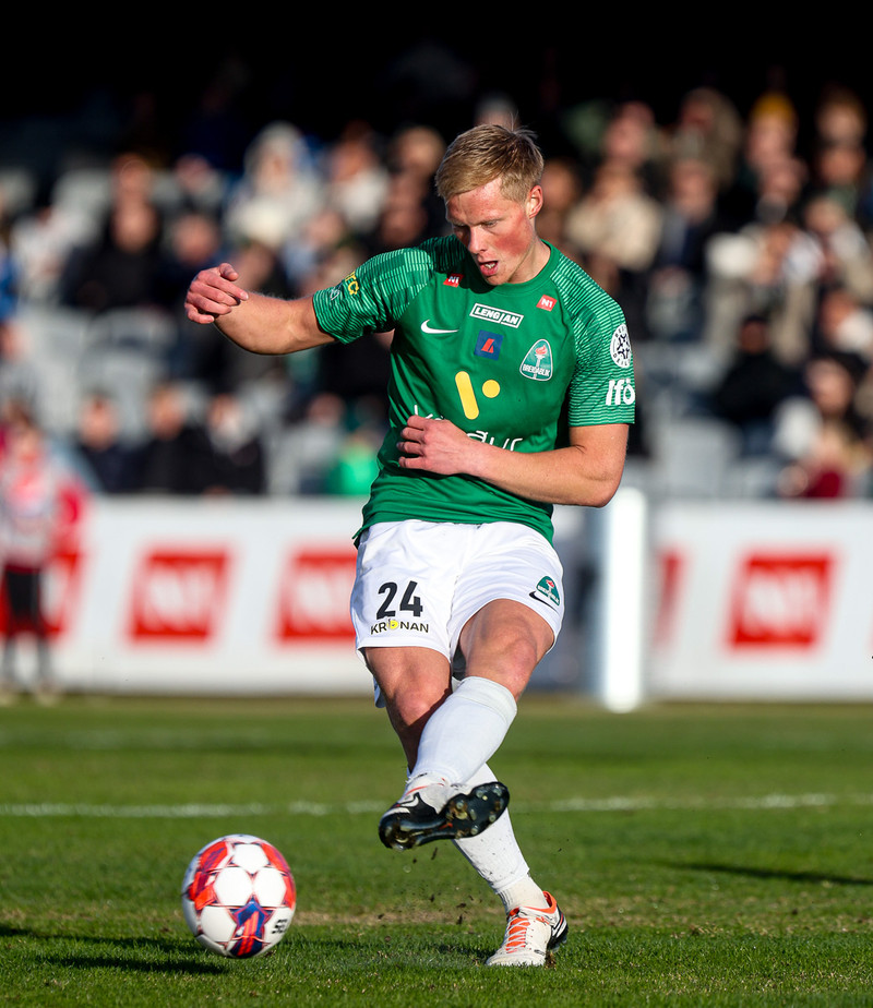 Arnór Gauti Jónsson (2002) spilar reglulega hjá Breiðabliki en annars eru fáir ungir að spila. Ísak Snær er árinu eldri en hann er samningsbundinn Rosenborg. Dagur Örn Fjeldsted (2005) var lánaður til HK þar sem hann fékk ekki að spila nóg með Blikum og Tumi Fannar Gunnarsson (2005) hefur ekki spilað mikið.