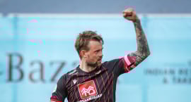 Nikolaj Hansen framlengir við Víking (Staðfest)