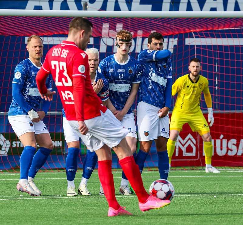Besta deildin: Fimmtán ára með dramatískt jöfnunarmark á Hlíðarenda