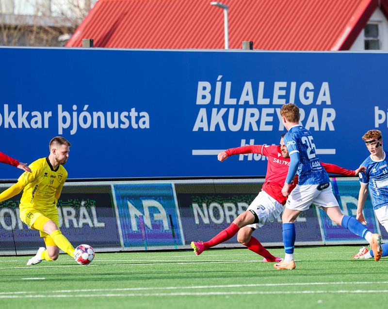 Besta deildin: Fimmtán ára með dramatískt jöfnunarmark á Hlíðarenda
