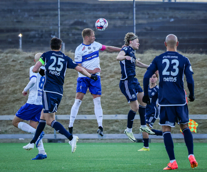ÍR og Keflavík mætast í undanúrslitum í dag