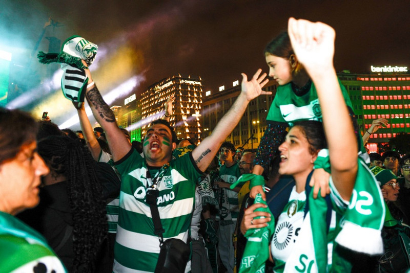 Sporting og PSV fagna meistaratitlum