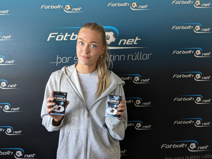 Þorbjörg Jóna með verðlaunin frá Mjólkursamsölunni.