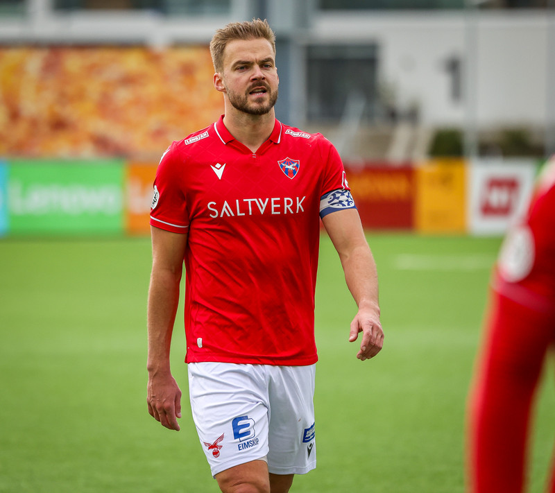 Hólmar Örn: Ég hélt hann væri að dæma aukaspyrnu fyrir okkur