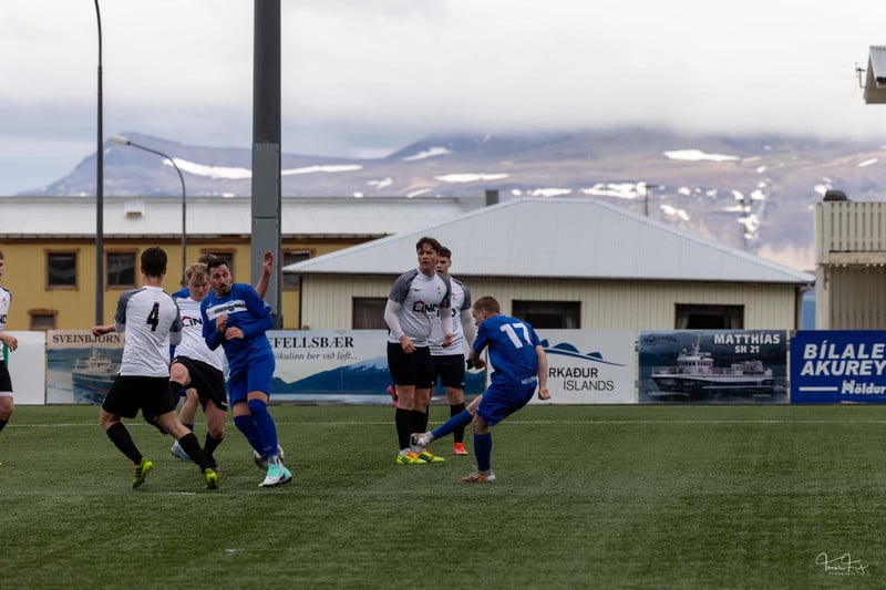 Smári gerði jafntefli við KFS.
