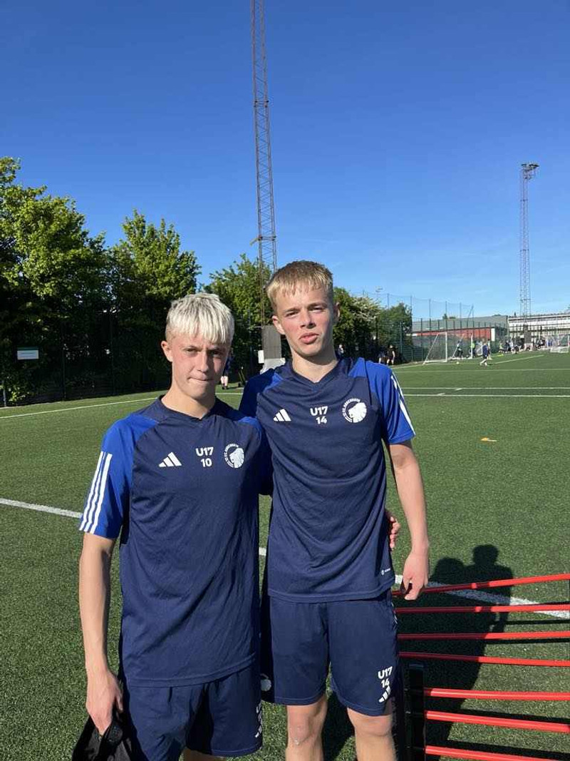 Alexander Máni og annar Stjörnumaður, Gunnar Orri Olsen, á æfingu með FCK.